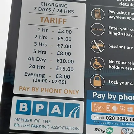 48 Cocoa Suites, Centre *