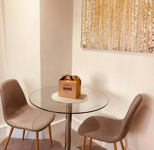 48 Cocoa Suites, Centre Apartament York