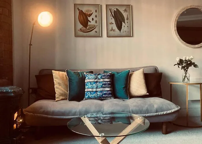 48 Cocoa Suites, Centre Apartament York