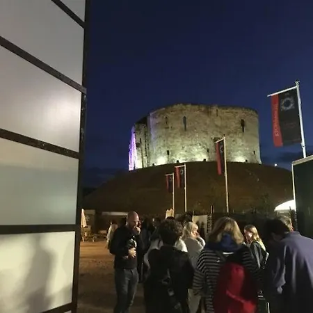 48 Cocoa Suites, Centre 公寓 *